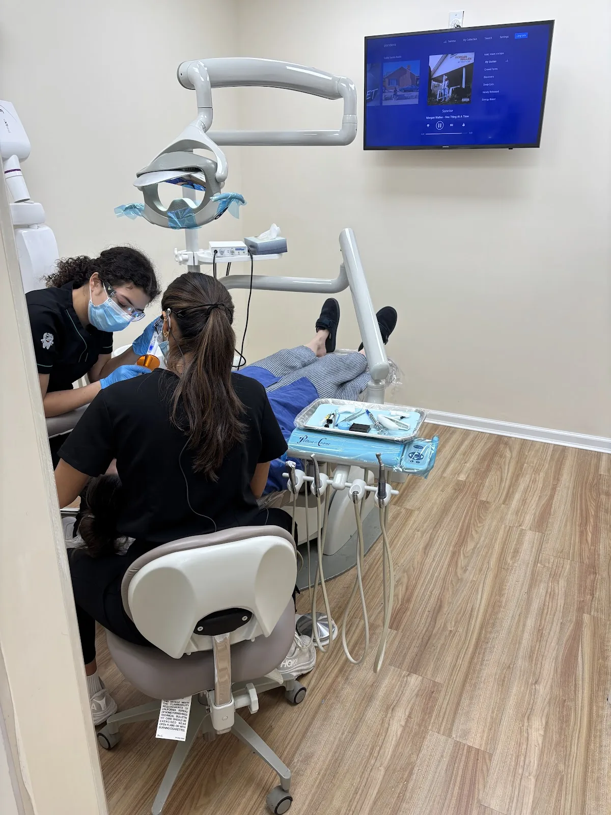 iSmile Dental Nassau Ave: Emergency and Cosmetic photo 3