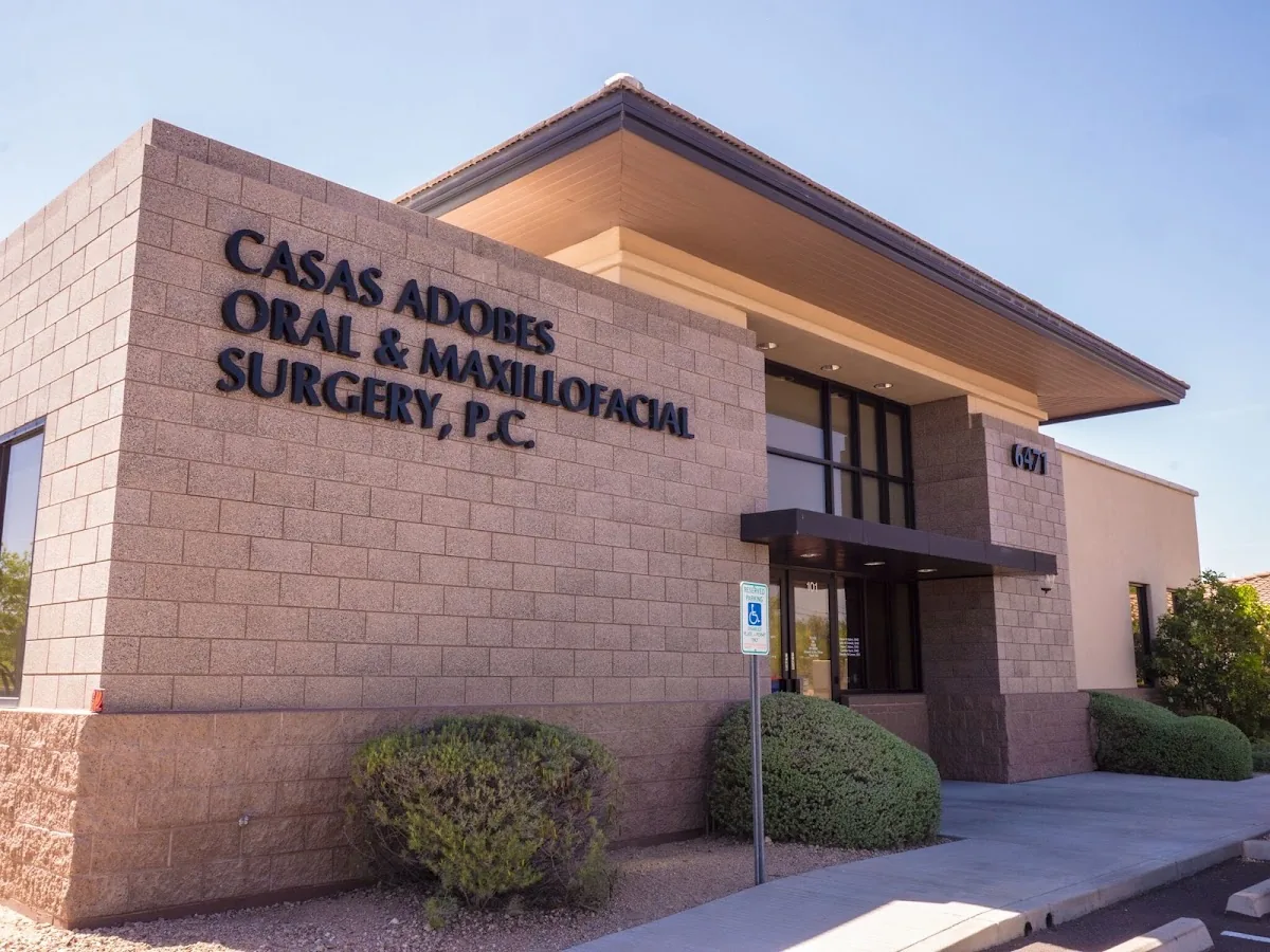 Casas Adobes Oral & Maxillofacial Surgery PC photo 2