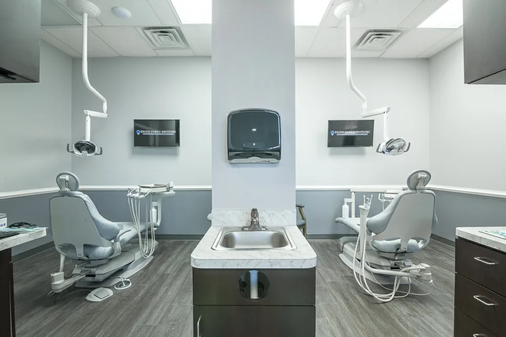 Encino Family Dentistry, Cosmetic & Implant Center photo 3
