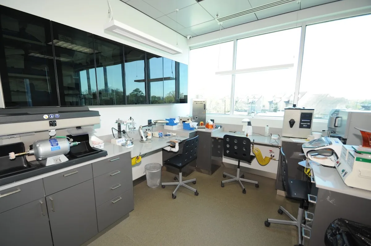 Houston Dental Implant & Cosmetic Center photo 3