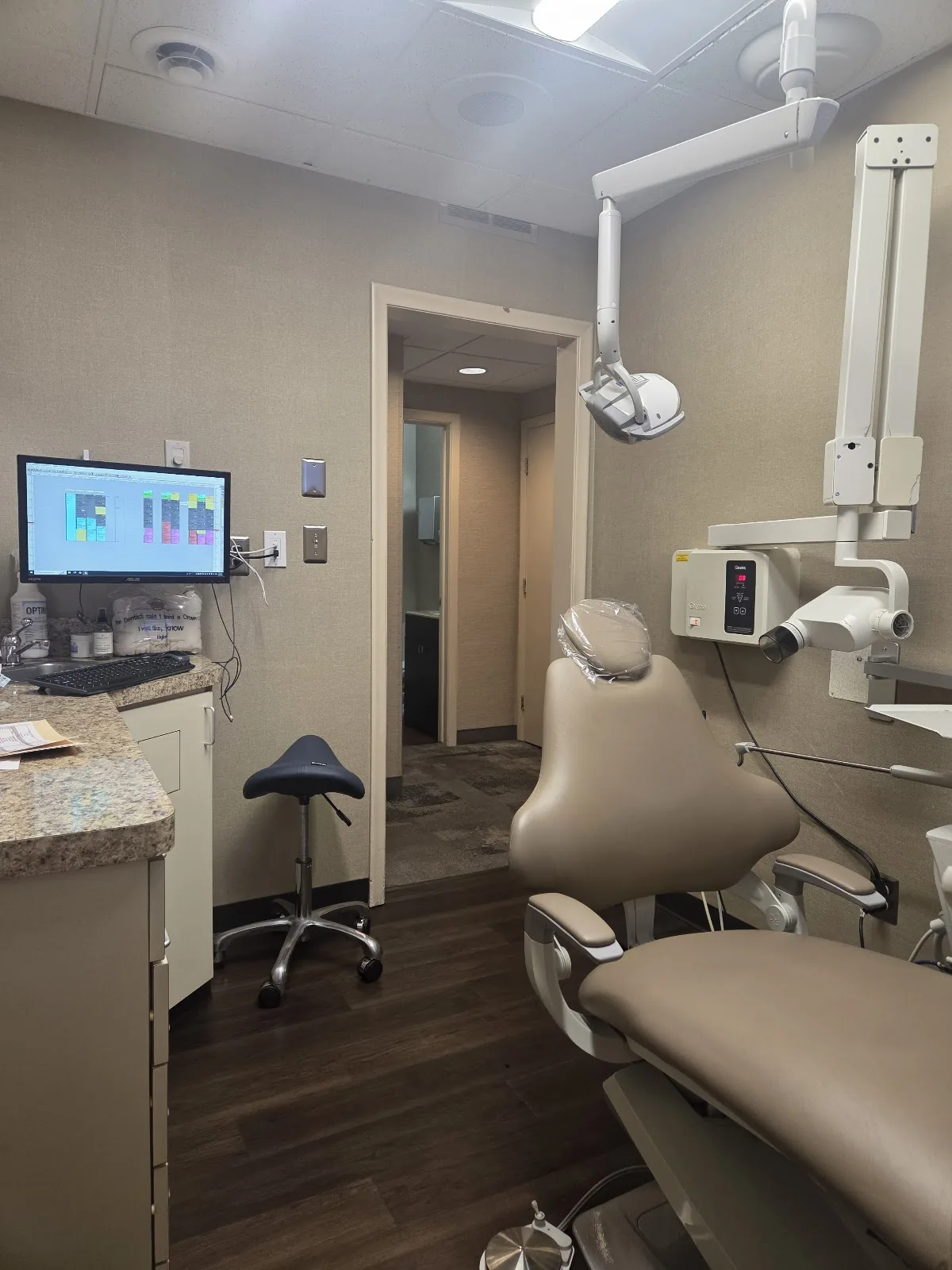 Redwood Dental Warren photo 1