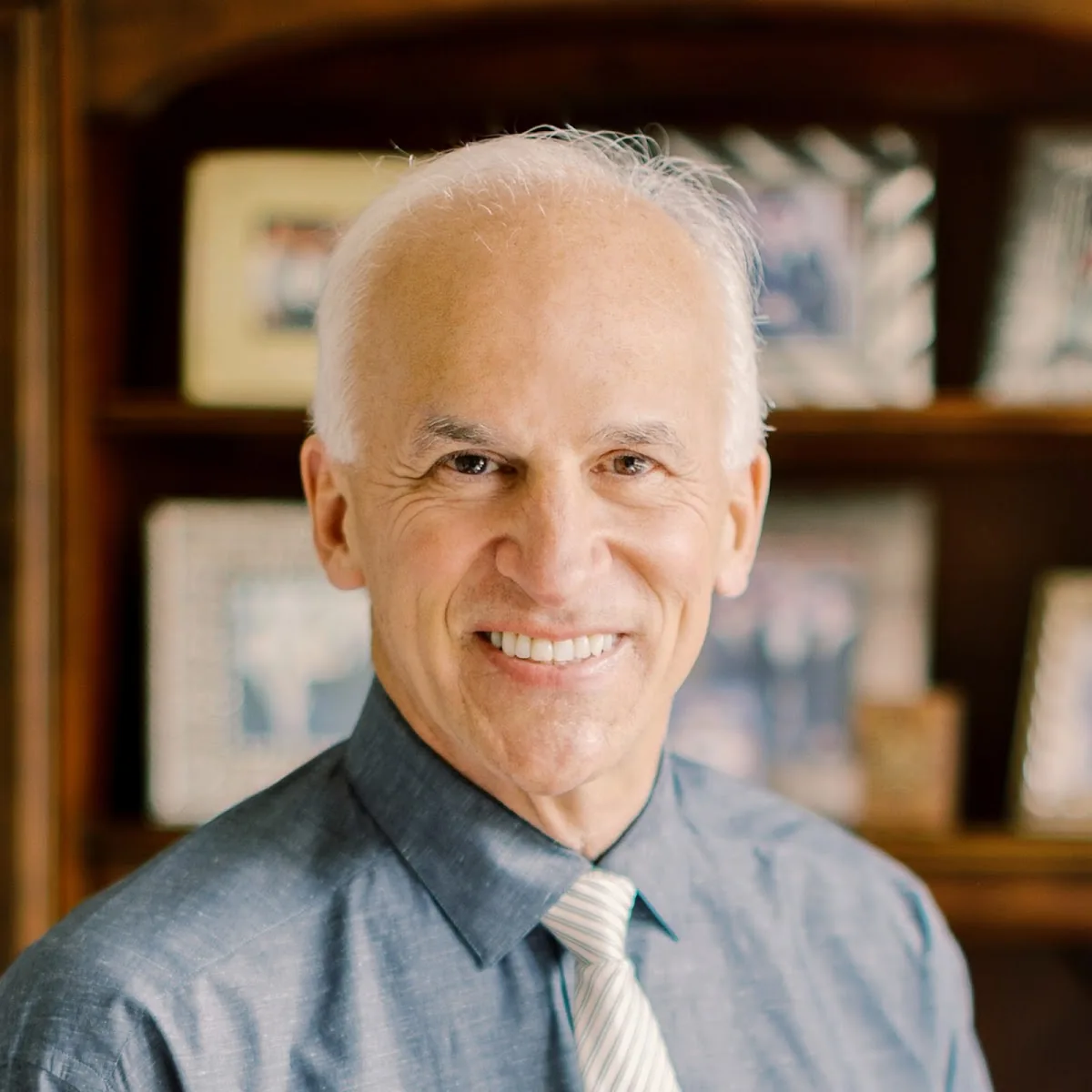 Dr. Jeffrey Bayme : Cosmetic Family Dentist
