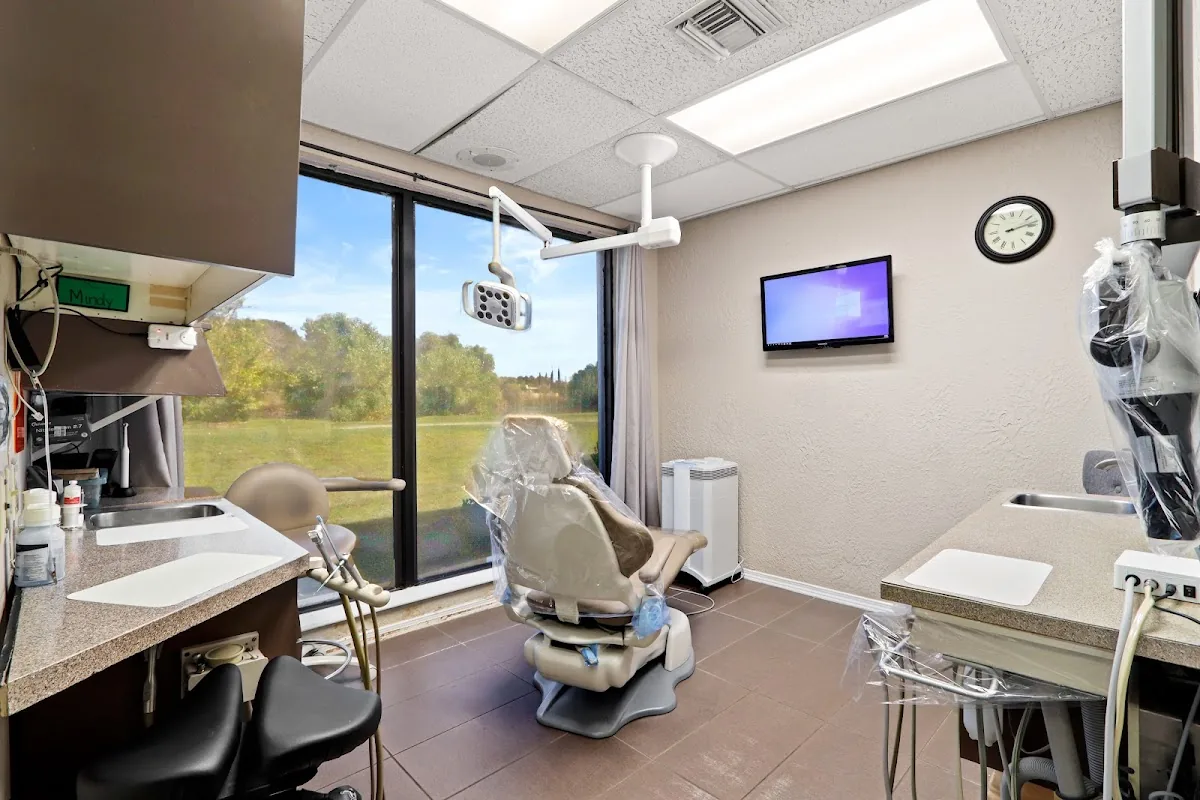 Lee Trevino Dental photo 4