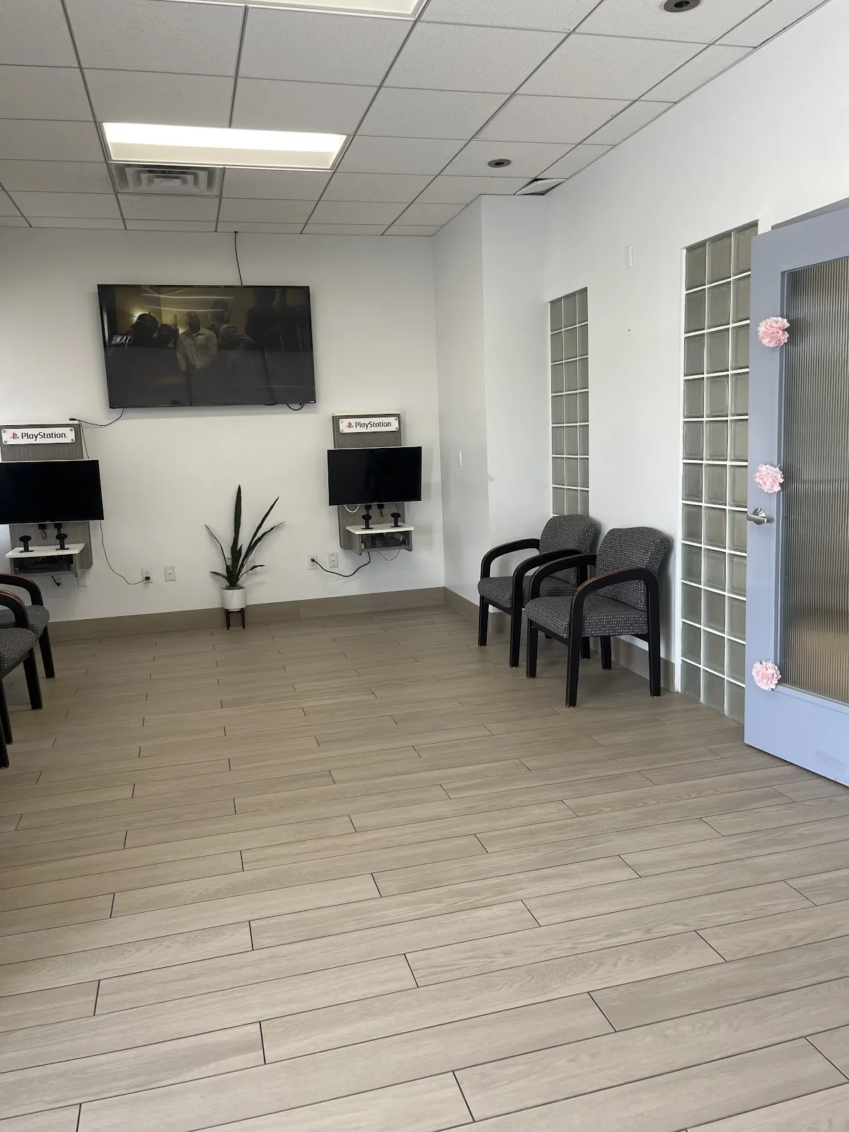 Luna Dental Care photo 4