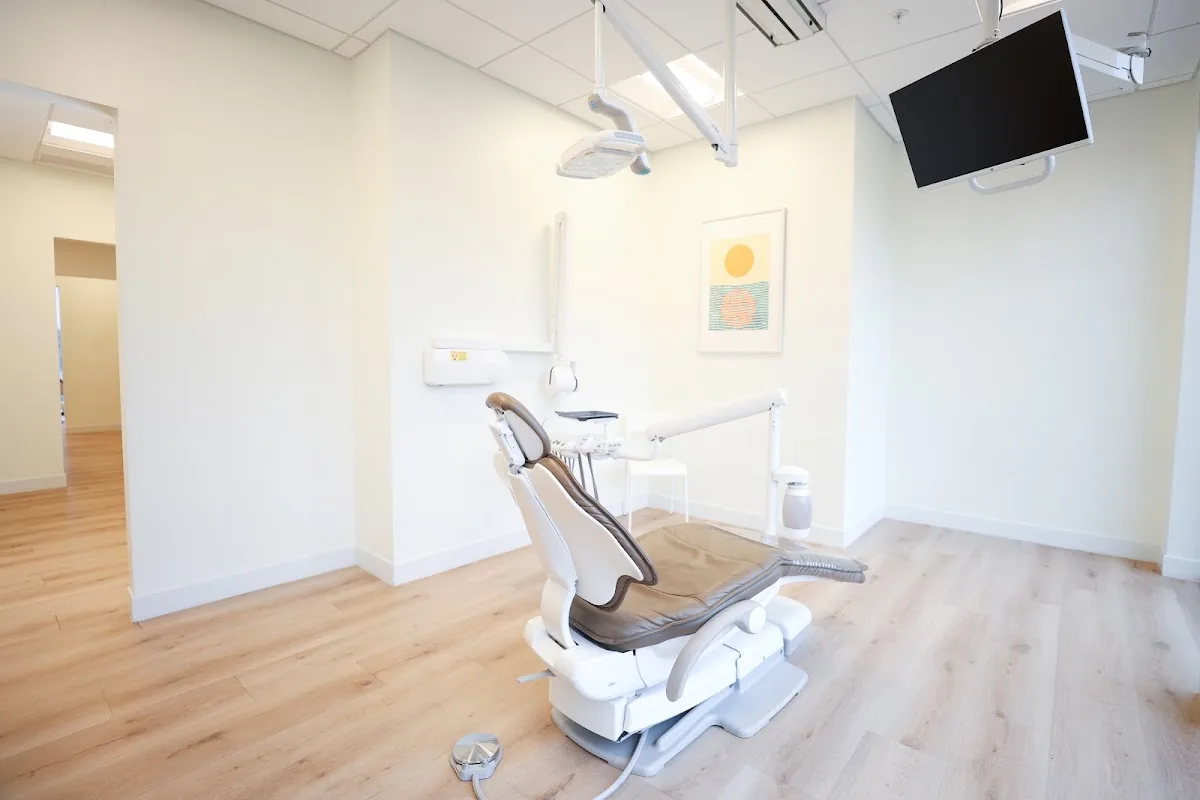 Seacoast Periodontics & Dental Implants photo 4