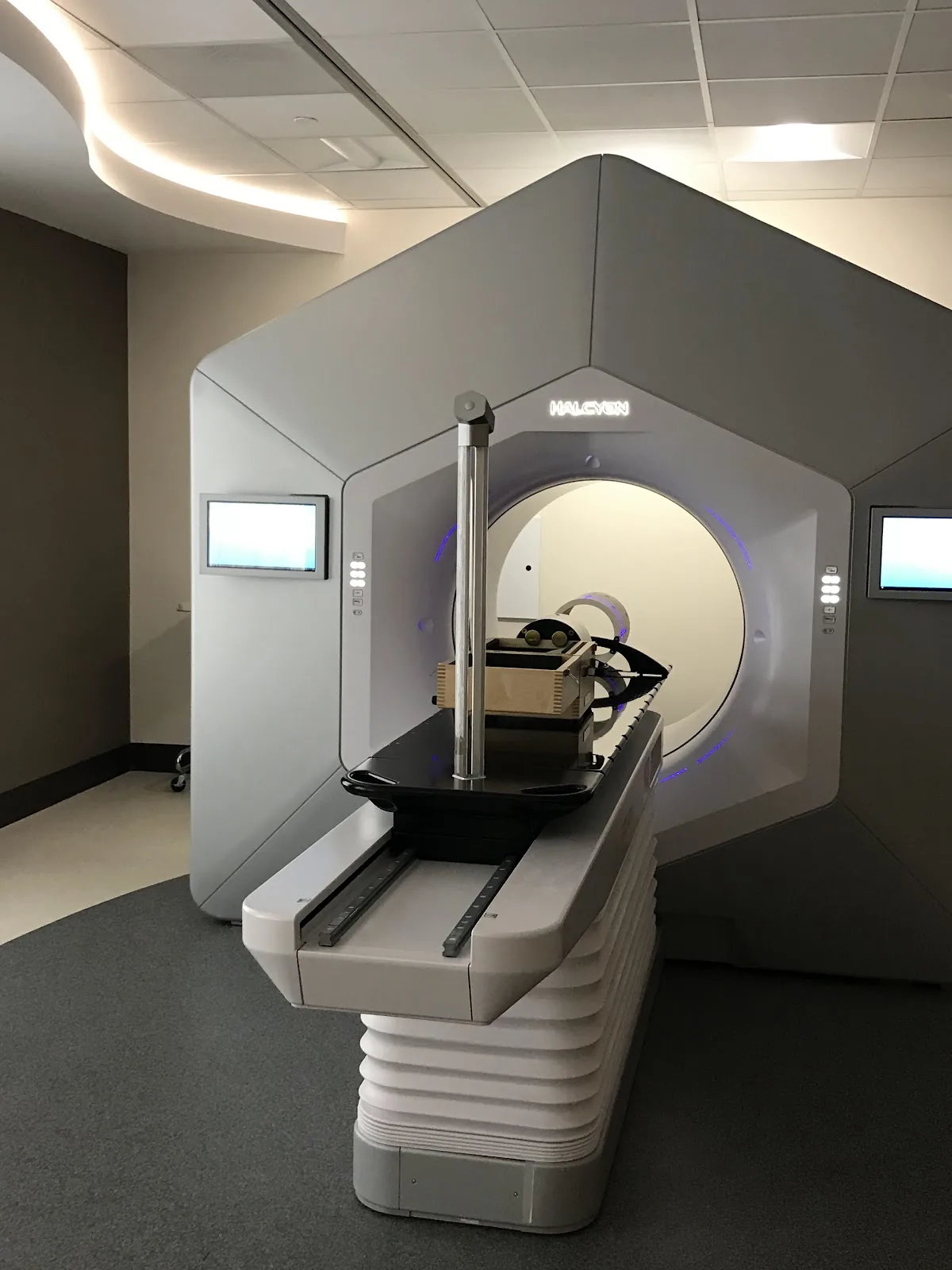 UK Markey Cancer Center photo 4