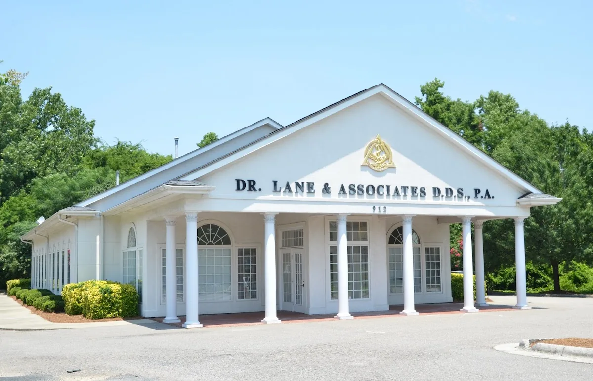 Lane & Associates Family Dentistry - Fayetteville photo 3