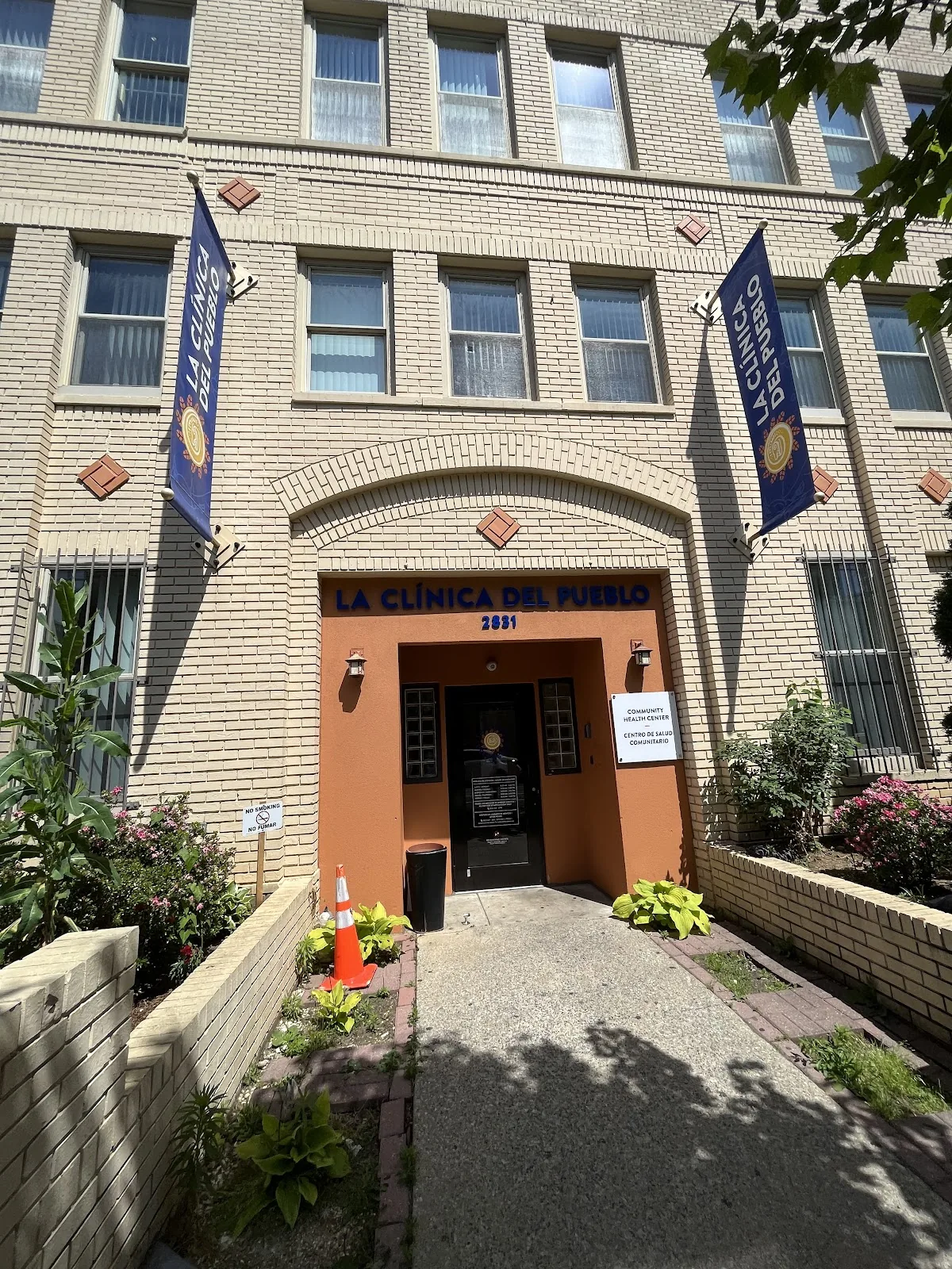 La Clinica Del Pueblo photo 2