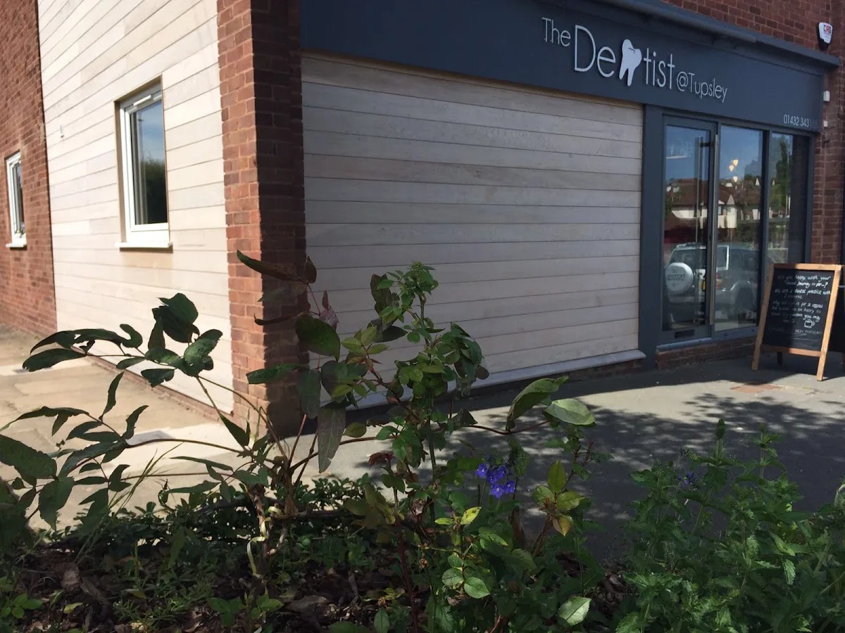The Dentist @ Tupsley photo 3