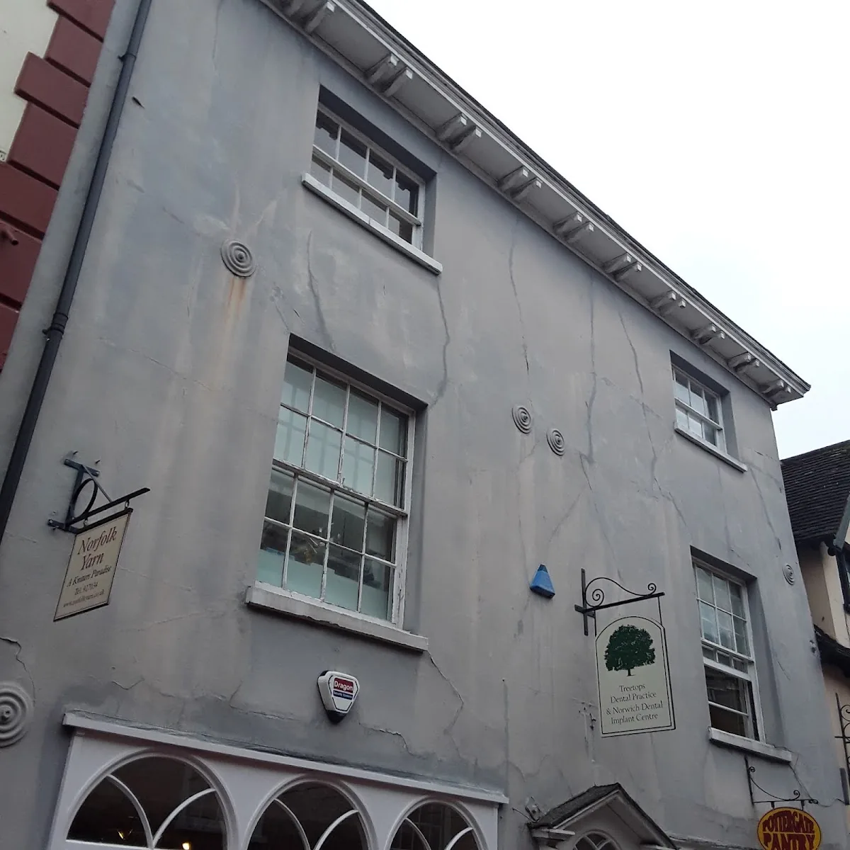 Treetops Dental Practice & Norwich Implant Centre photo 3
