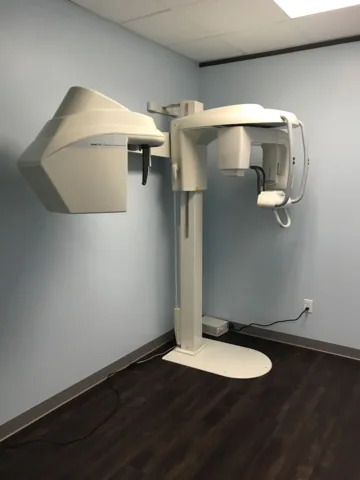 Sapphire Smiles Dental Specialists - Westchase photo 2