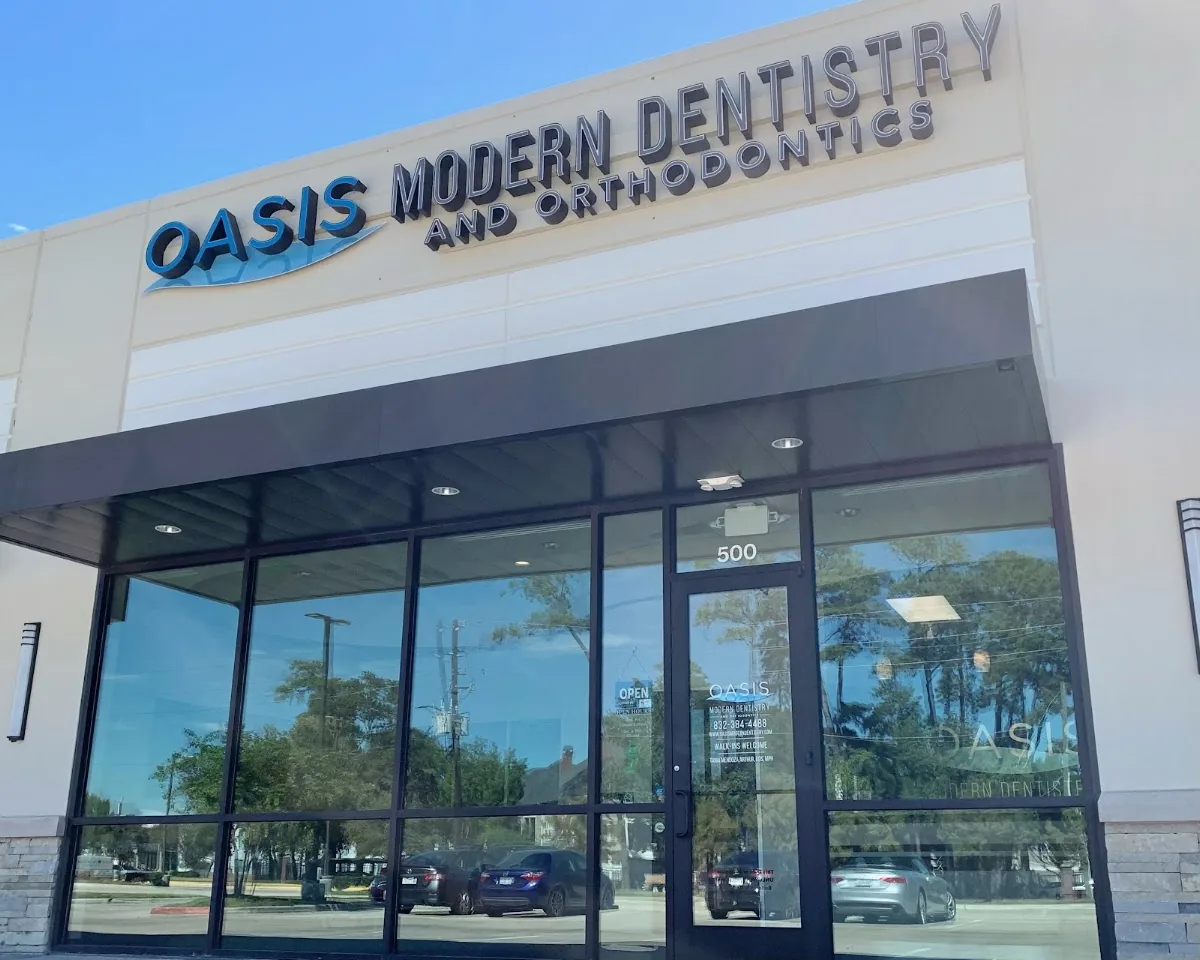 OASIS Modern Dentistry & Orthodontics photo 3