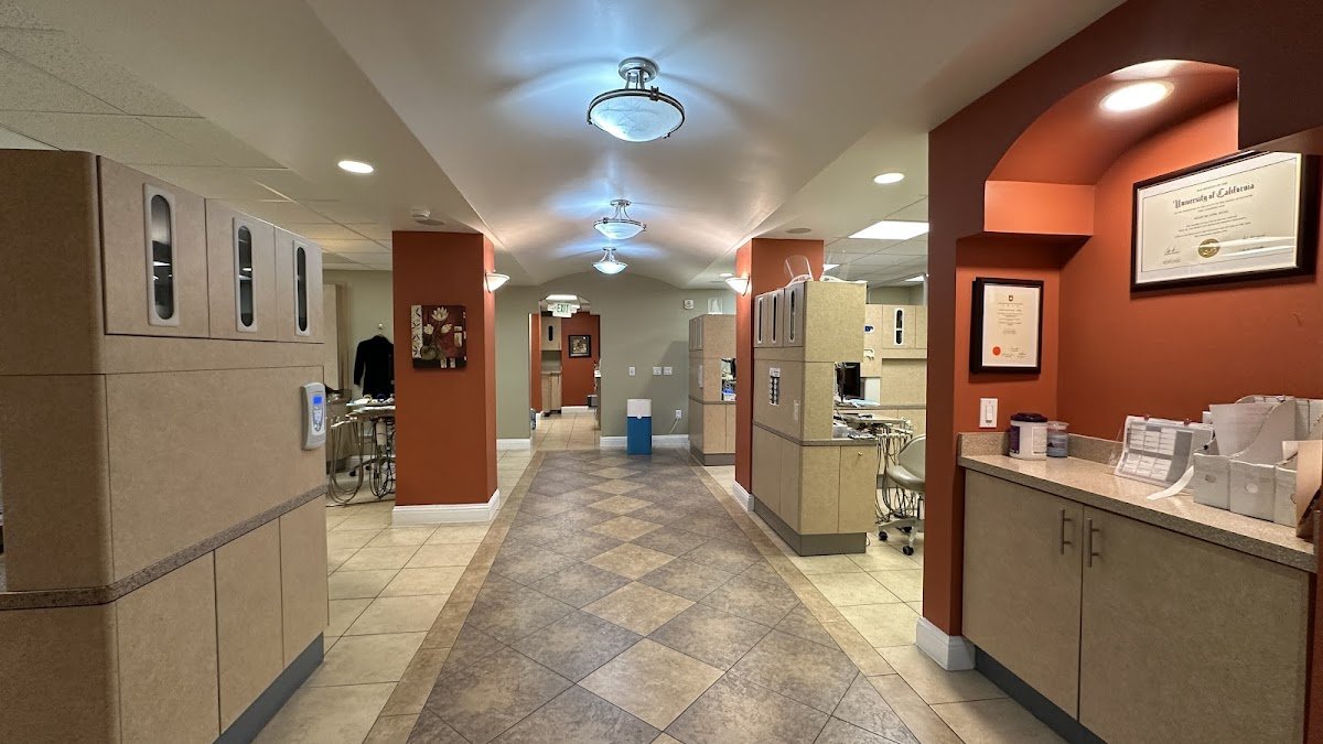 Ho David T DDS, Inc.